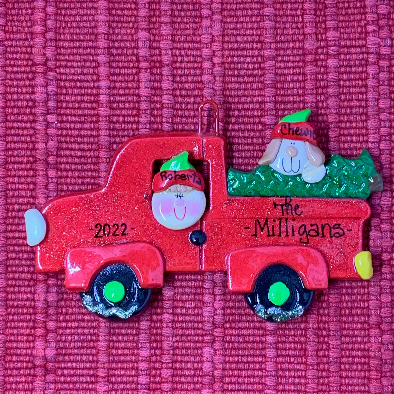 Single Parent Farmhouse Truck (1 Dog)