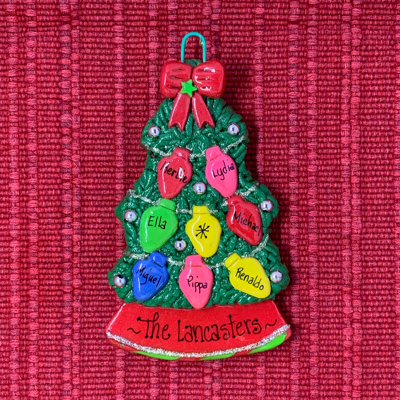 Christmas Tree with Lights (1-8 Names)