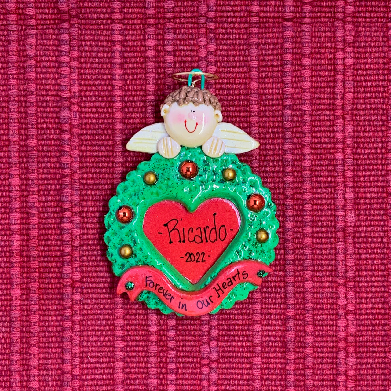 Male Memorial Heart (Brown Hair)