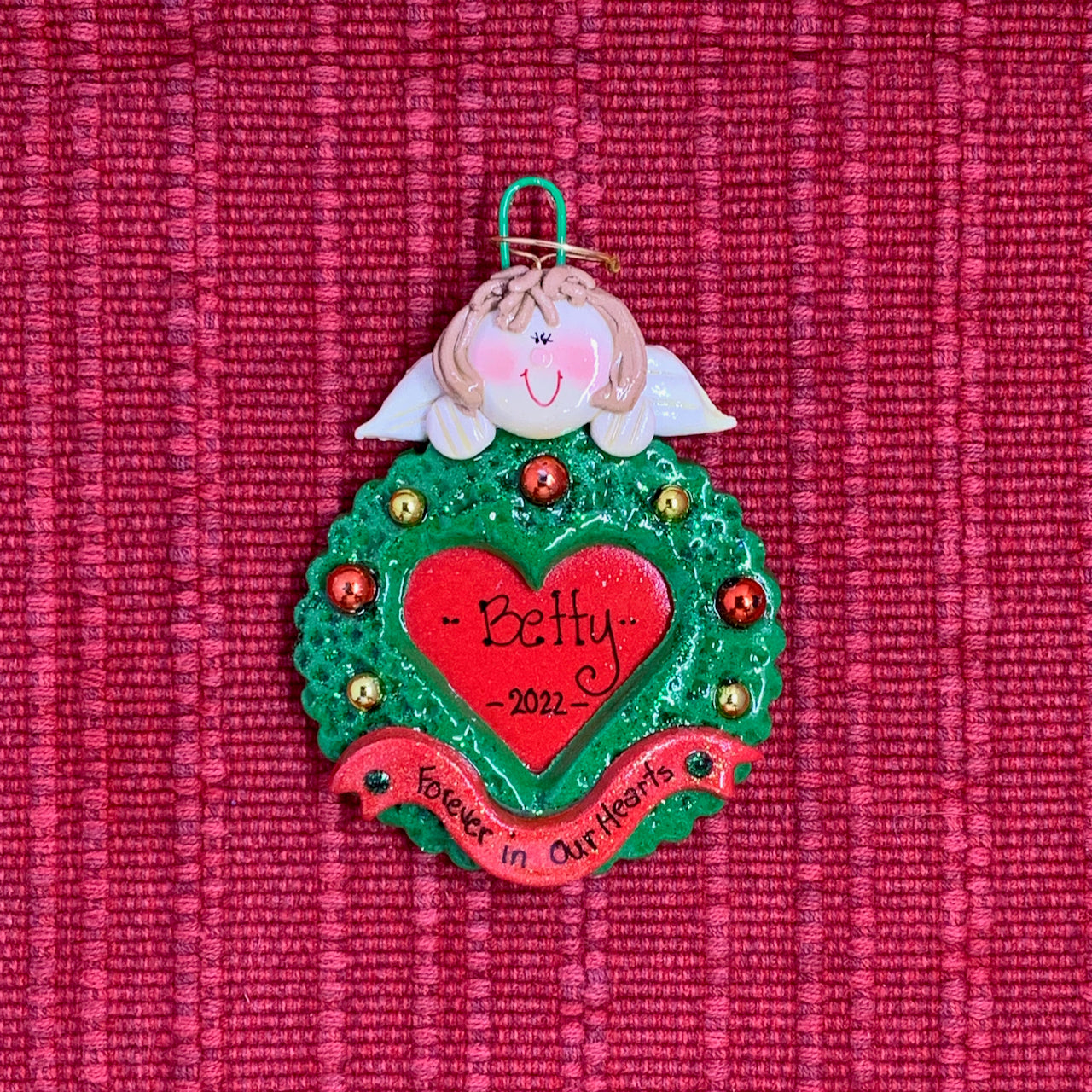 Female Memorial Heart (Brown Hair)